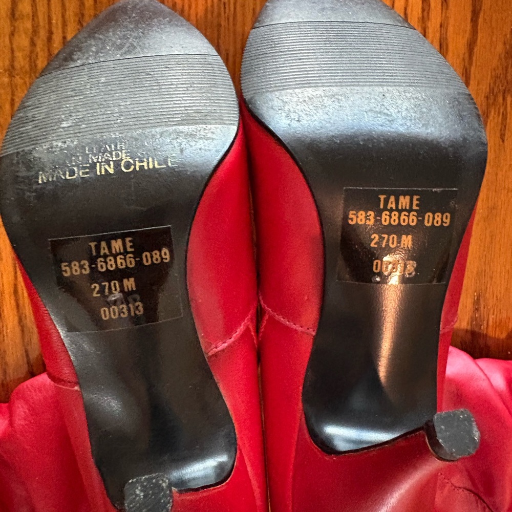 Vintage red tall boots, genuine leather and suede, size 7B - Picture 5 of 5